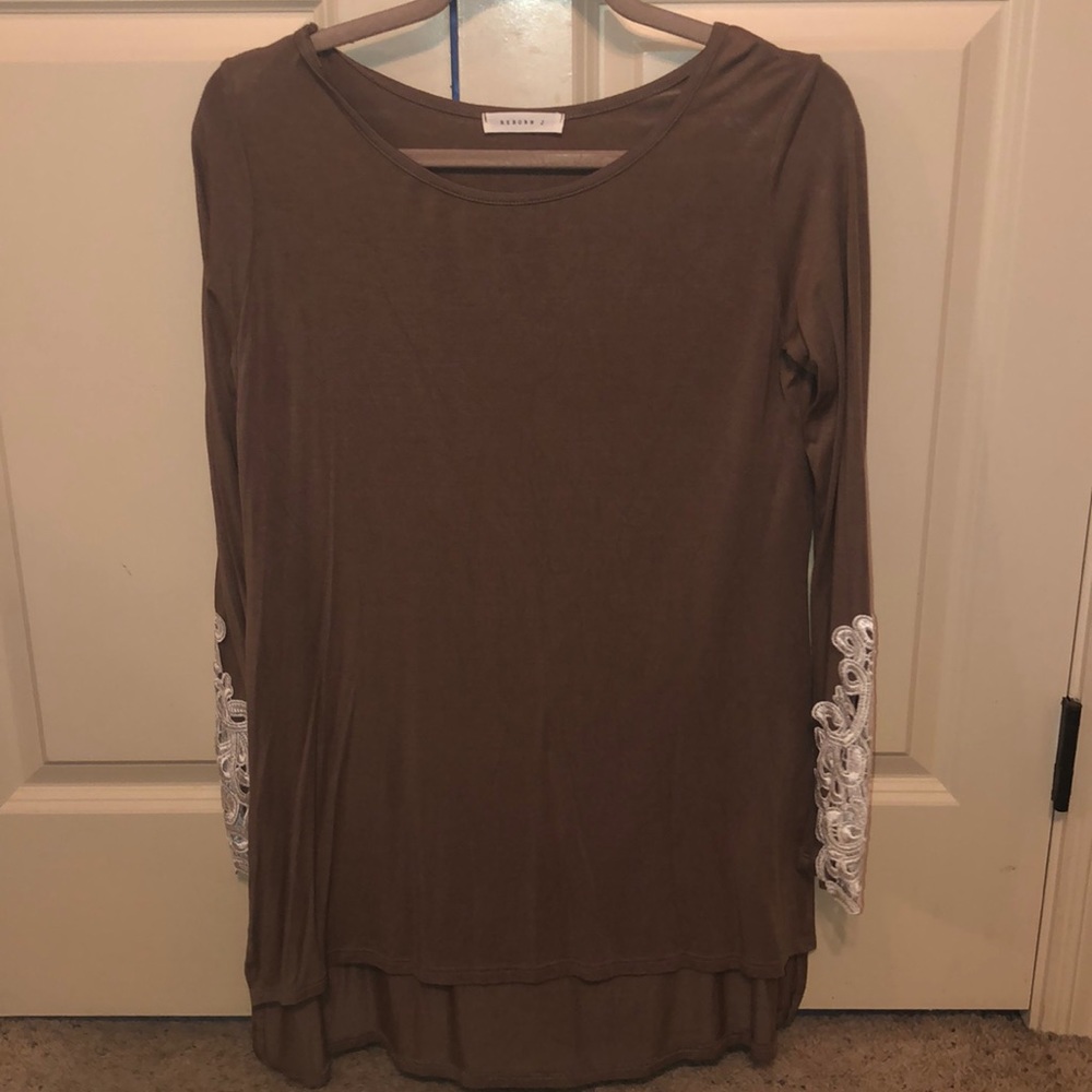 Top with lace sleeve detail